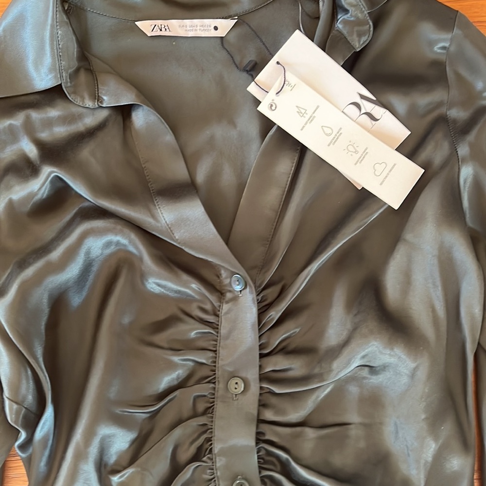 Silk top - Picture 3 of 4